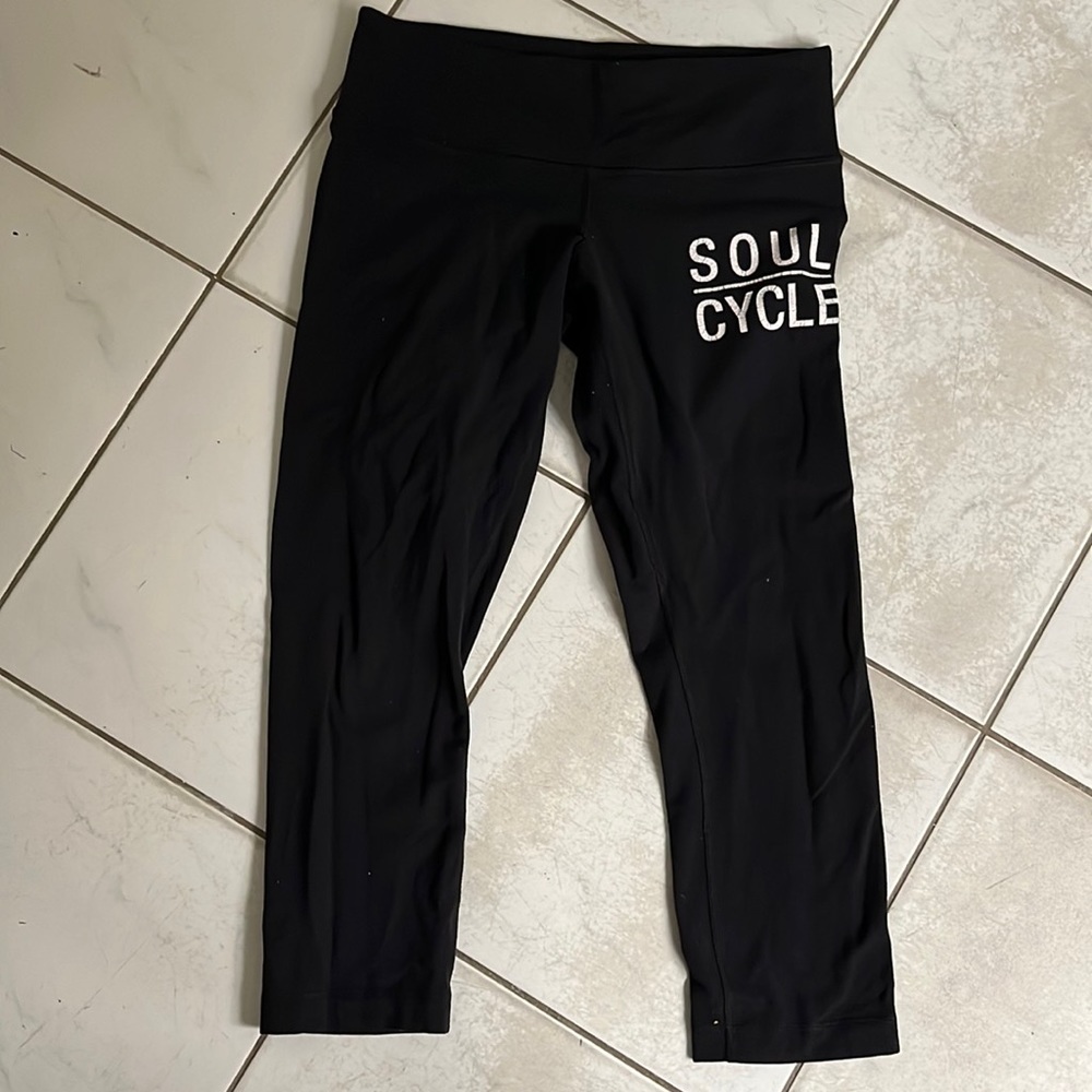 Lululemon x soulcycle cropped leggings
